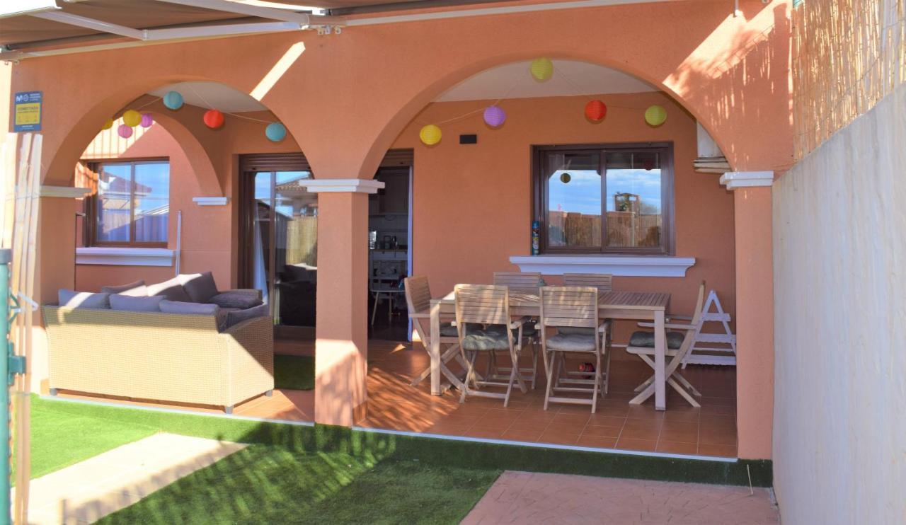 Espacioso Apartamento Con Preciosos Jardines Y Bbq Исла-Плана Экстерьер фото